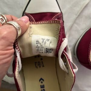 COPY - Maroon, gently worn in good repair! Women’s size 11 and men’s size 8.